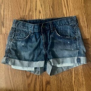 ☀️COH denim shorts sz 26 ☀️